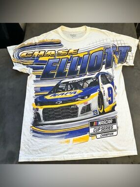 Chase Elliott Mens NASCAR Graphic Tee - White/Blue/Yellow size M
